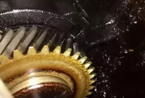 空压机油泥积碳的原因及控制方法有哪些?