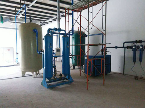 螺杆空压机装了干燥机后还是有水是什么原因？